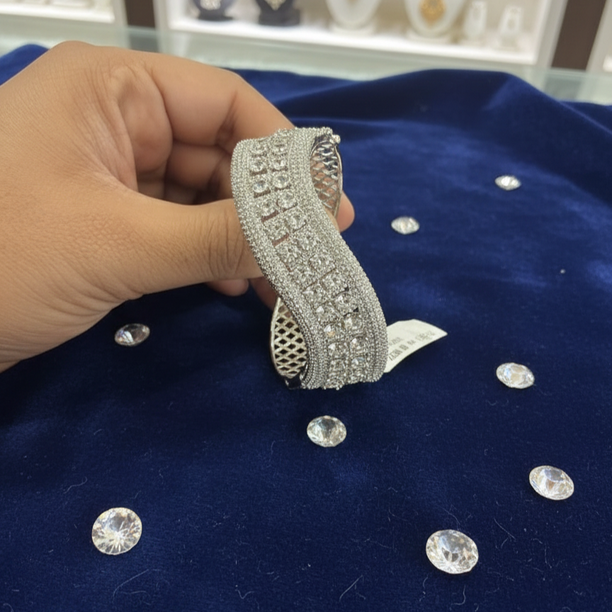 Bracelets fancy kada